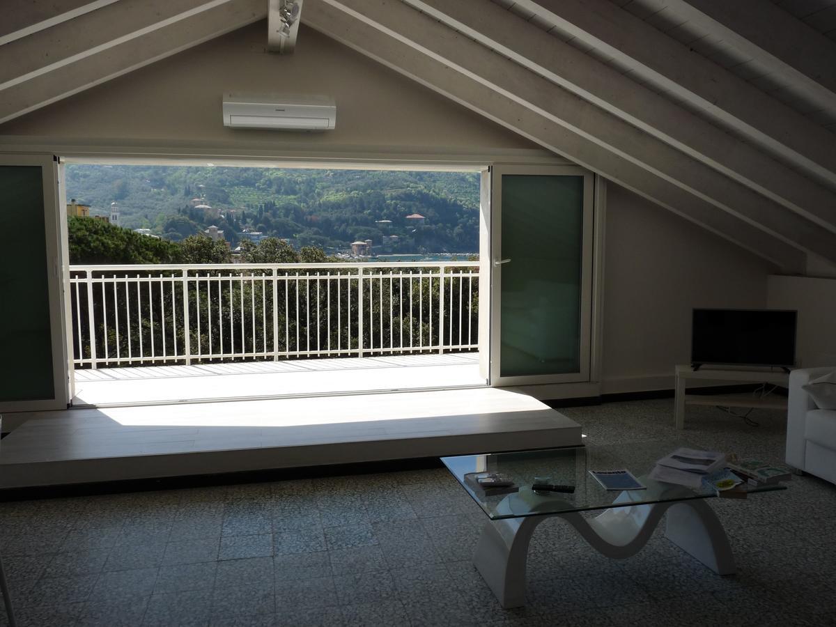 Penthouse By The Sea Apartment Levanto Exterior photo